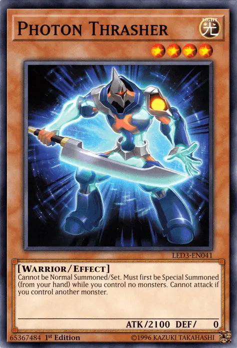 Photon Thrasher [LED3-EN041] Common - Doe's Cards