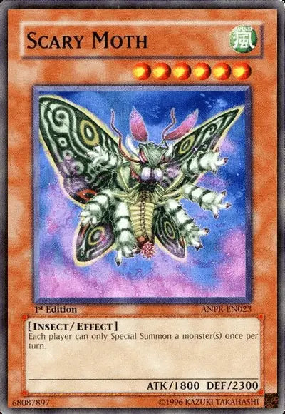 Scary Moth [ANPR-EN023] Common - Doe's Cards