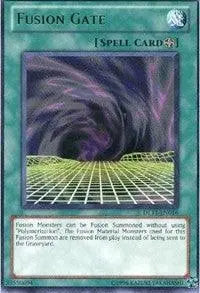 Fusion Gate (Green) [DL11-EN016] Rare - Doe's Cards