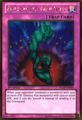 Bottomless Trap Hole [PGLD-EN069] Gold Rare - Doe's Cards