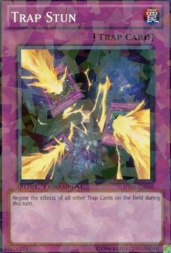 Trap Stun [DT05-EN046] Common - Doe's Cards