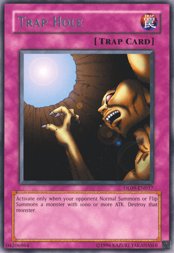 Trap Hole (Silver) [DL09-EN017] Rare - Doe's Cards