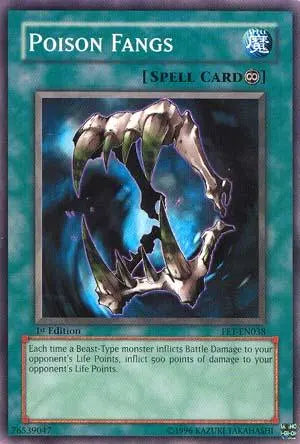 Poison Fangs [FET-EN038] Common - Doe's Cards