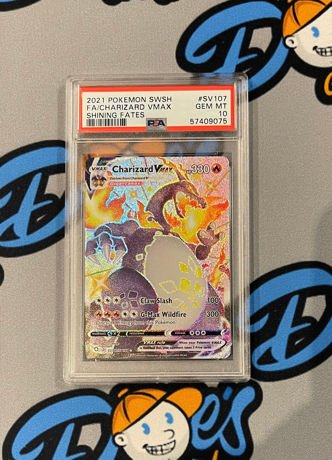 PSA 10 Pokemon Shining Fates Charizard Vmax #SV107 - Doe's Cards